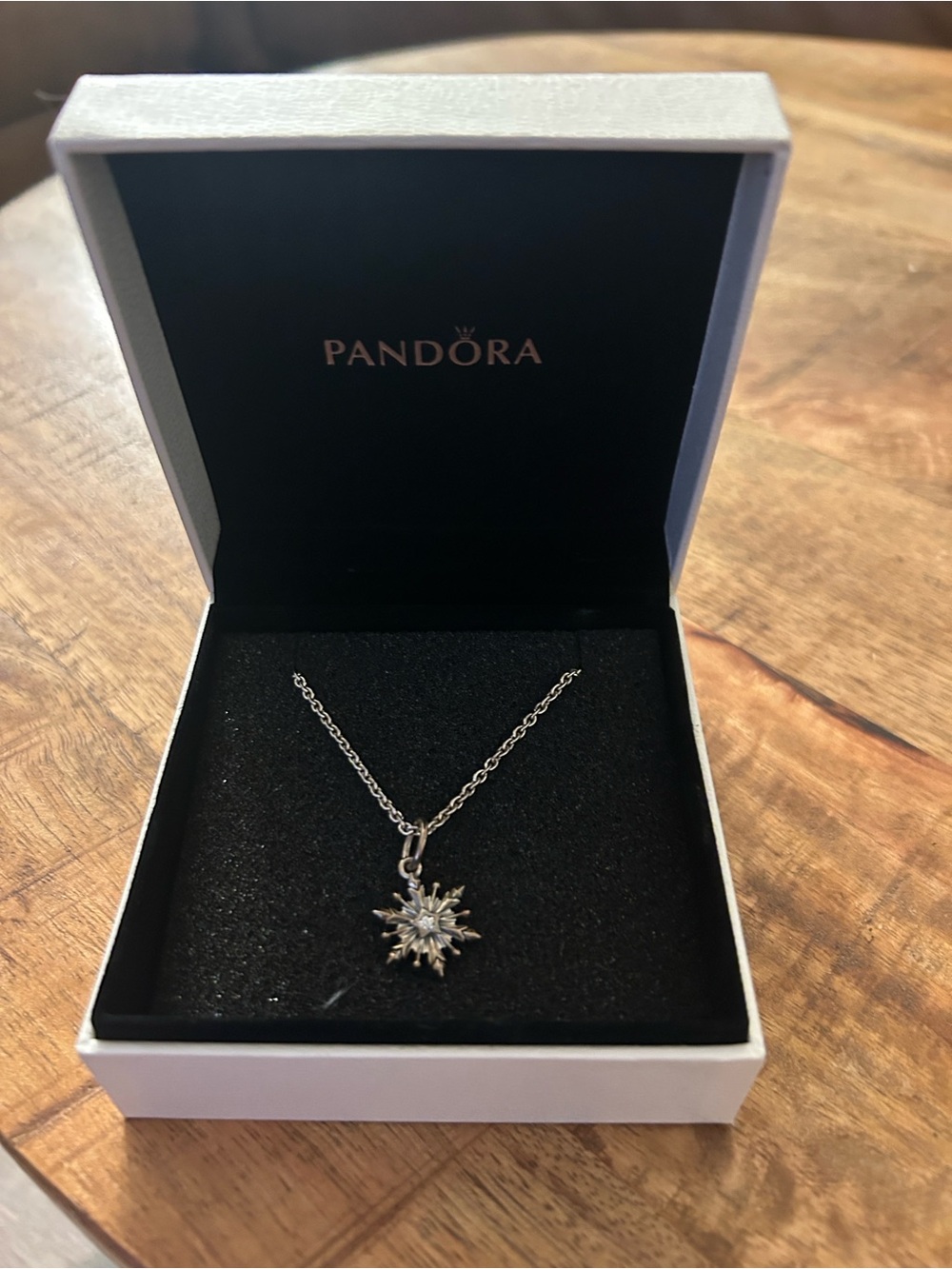 Pandora Silver Snowflake Pendant Necklace - Silver